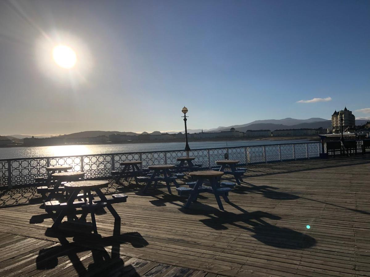 Mulberry House Hotell Llandudno Eksteriør bilde